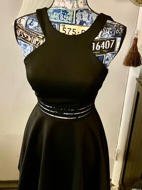 Size 3 City Studio Black Sleeveless Fit-and-Flare Dress with Waist Cutouts